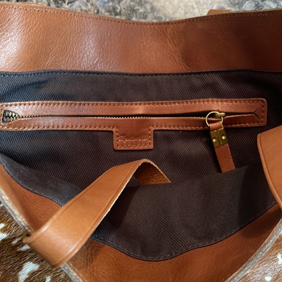 Madewell The Medium Transport Tote: Printed Calf Hair Edition Pecan - Picture 12 of 15